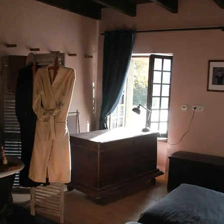 Fount Estremiero - & Tables D'hotes Bed & Breakfast Castans
