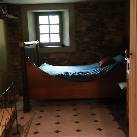 Fount Estremiero - & Tables D'hotes Bed & Breakfast Castans