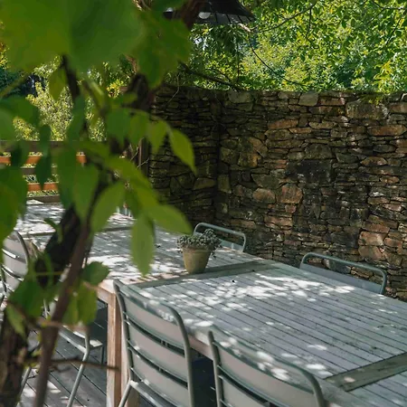 Fount Estremiero - & Tables D'hotes 3* Castans