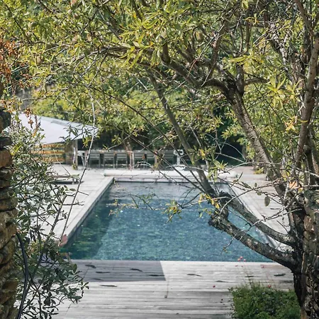 Fount Estremiero - & Tables D'hotes Bed & Breakfast Castans