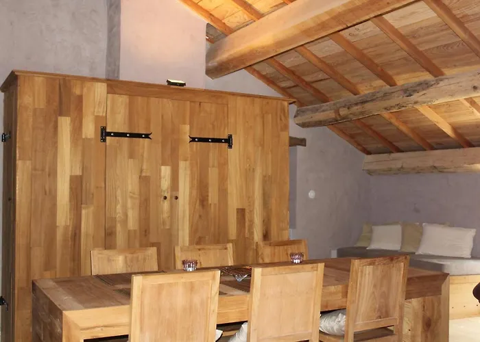 Nocleg ze śniadaniem Fount Estremiero - & Tables D'hotes 3*